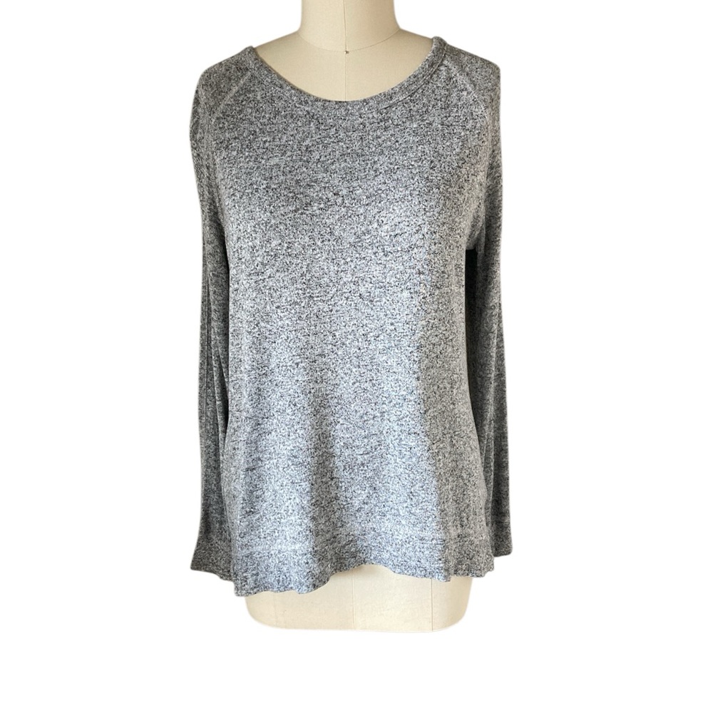 GAP Heather Gray Hi-Lo Long Sleeve Thin Sweater